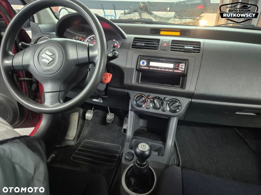 Suzuki Swift - 15