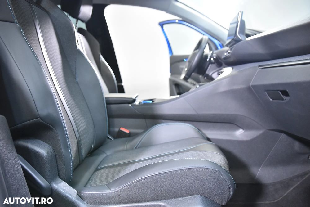 Peugeot 3008 - 11