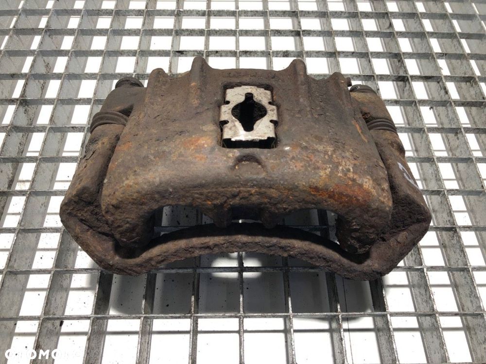 ZACISK PRAWY PRZÓD  IVECO DAILY I Platforma / podwozie 1978 - 1999 35-10 (10310311, 10311111, - 1