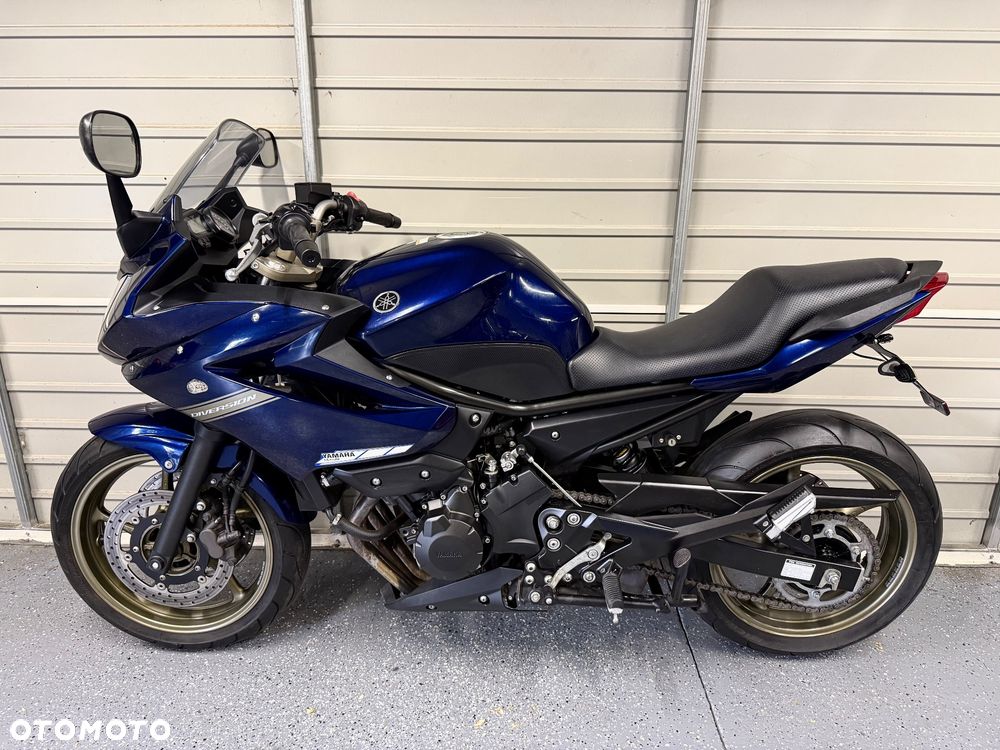 Yamaha XJ - 11