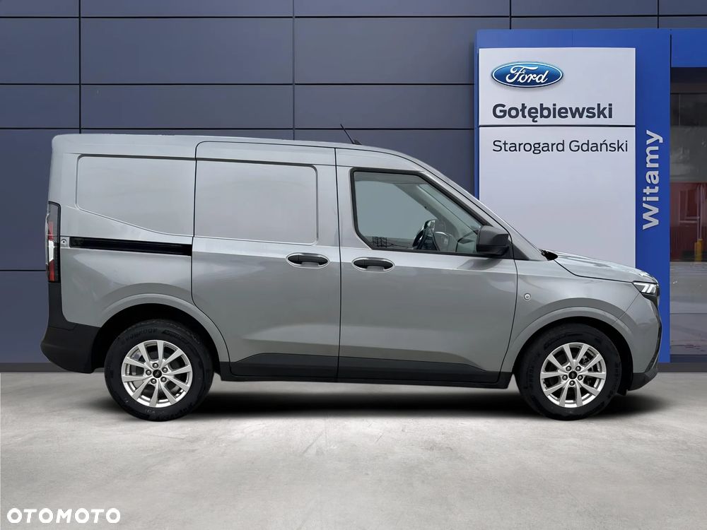 Ford Transit Courier - 7