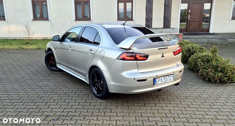 Mitsubishi Lancer 1.6 Intense - 2