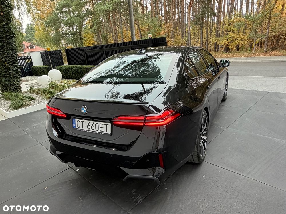 BMW Seria 5 520d xDrive mHEV M Sport - 14