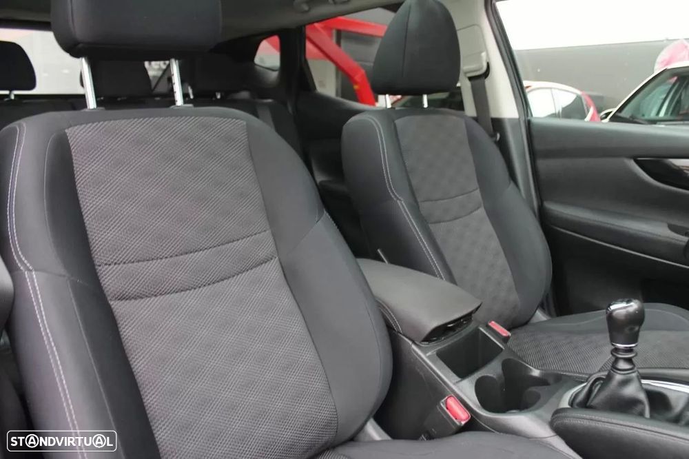 Nissan Qashqai 1.5 dCi N-Connecta - 7
