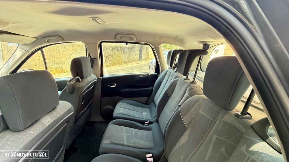 Renault Scénic 1.5 dCi Confort Dynamique - 10