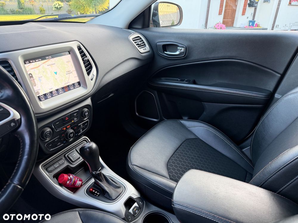 Jeep Compass 1.3 TMair Night Eagle FWD S&S DDCT - 21