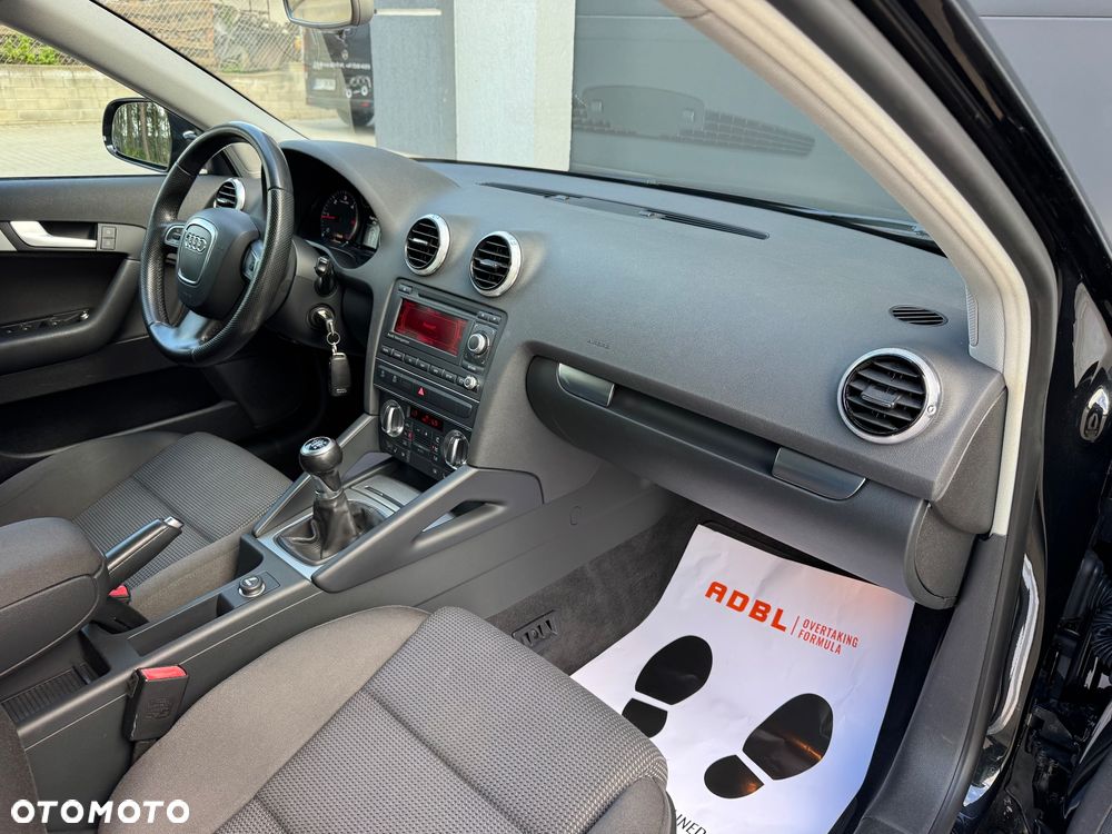 Audi A3 Sportback 2.0 TDI Attraction - 18