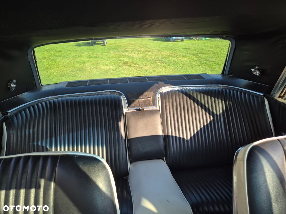 Ford Thunderbird 1965 photo 4