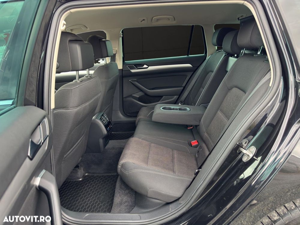 Volkswagen Passat - 8