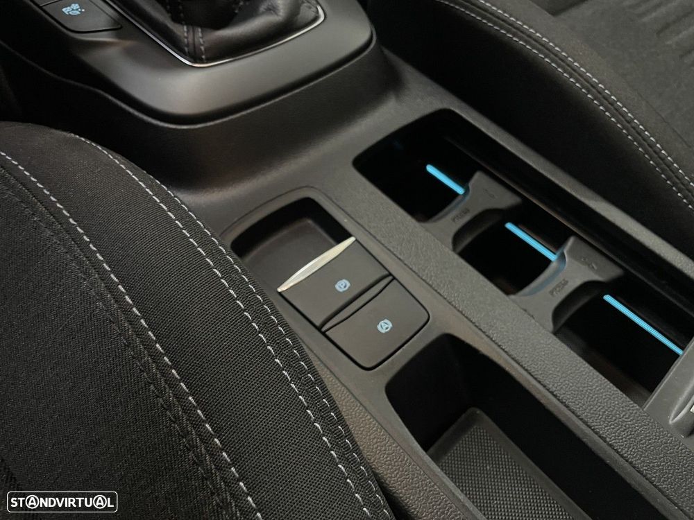 Ford Focus 1.0 EcoBoost Active - 26