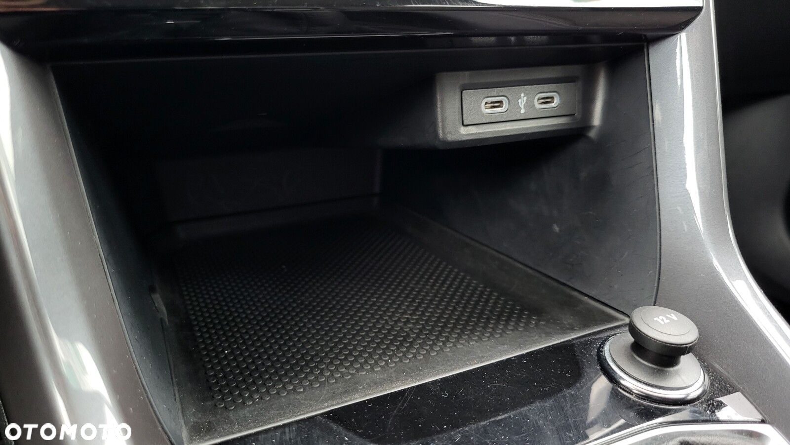 Volkswagen T-Cross - 26