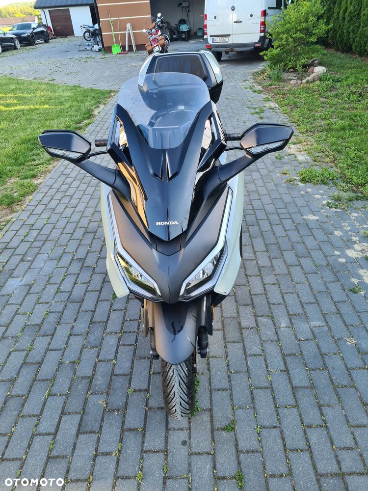 Honda NSS - 8