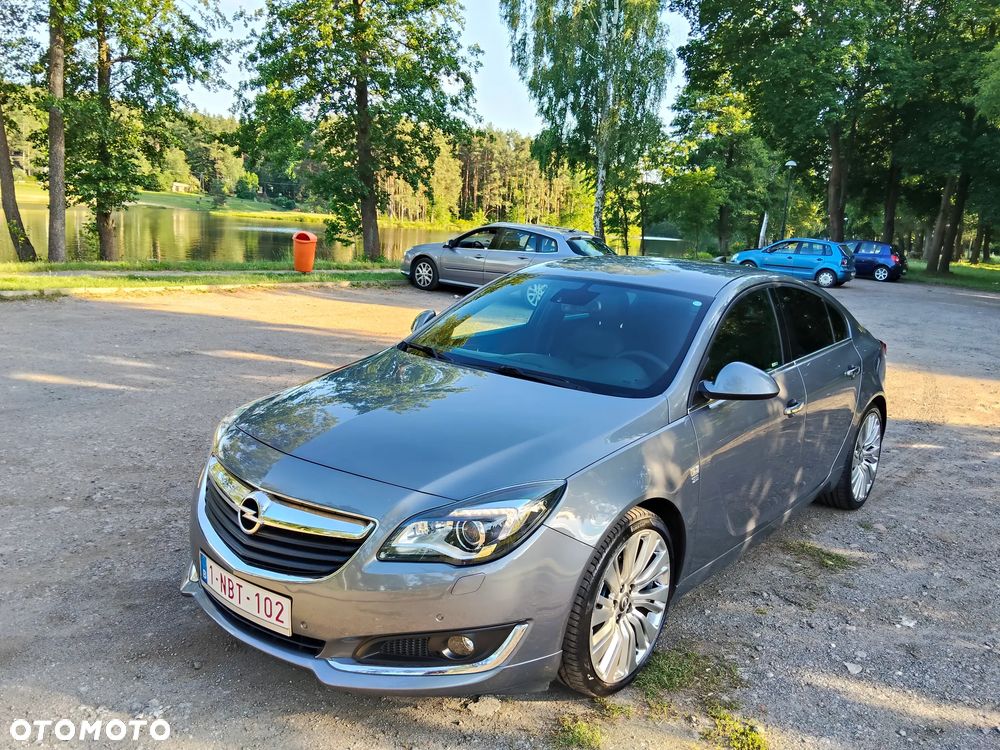 Opel Insignia - 12