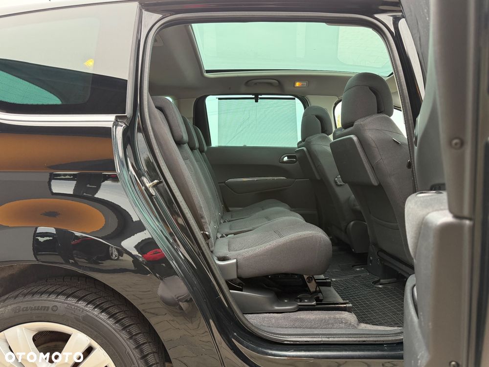 Peugeot 5008 1.6 BlueHDi Allure 7os - 24