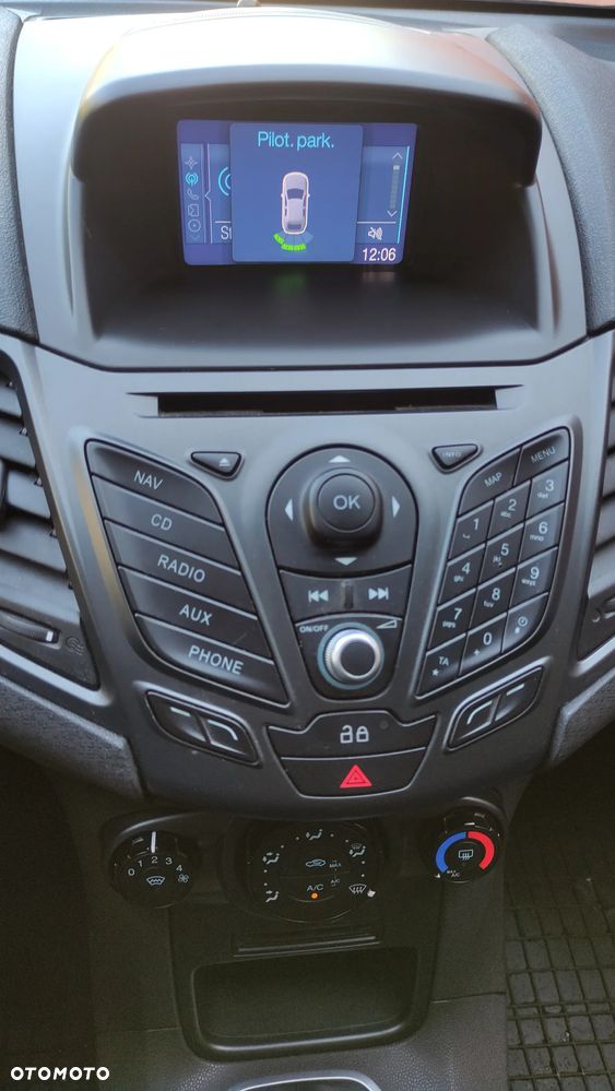 Ford Fiesta - 17