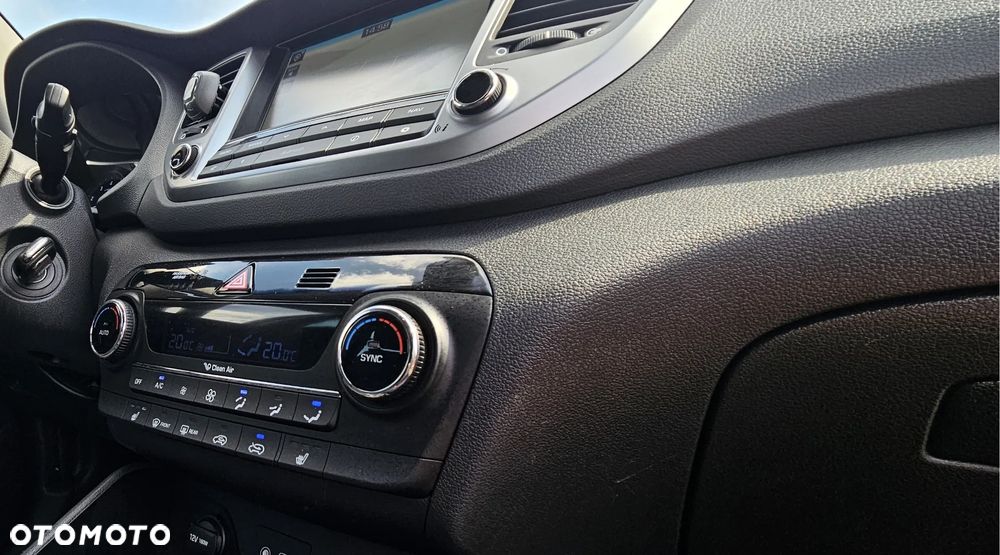 Hyundai Tucson 1.6 GDI BlueDrive Classic 2WD - 23