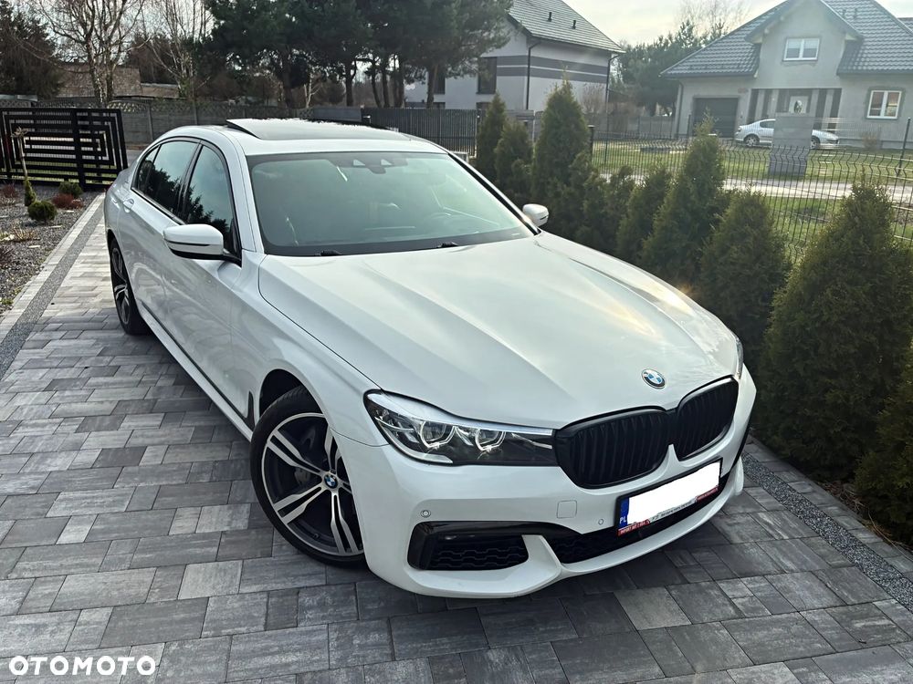 BMW Seria 7 740Li - 12