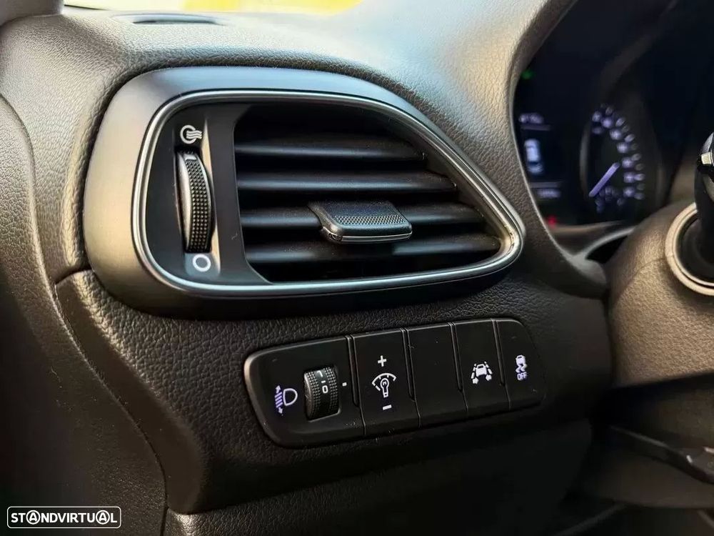 Hyundai i30 — fotografia 7