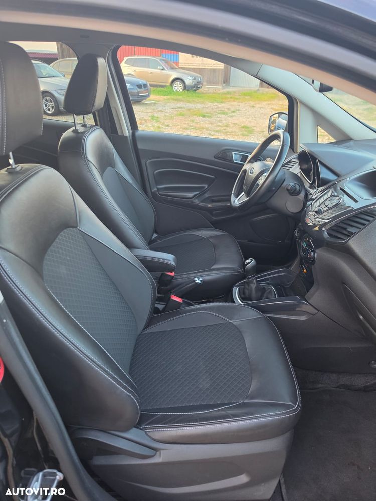 Ford EcoSport 1.0 EcoBoost Titanium - 12
