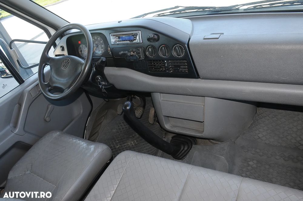 Volkswagen LT - 9