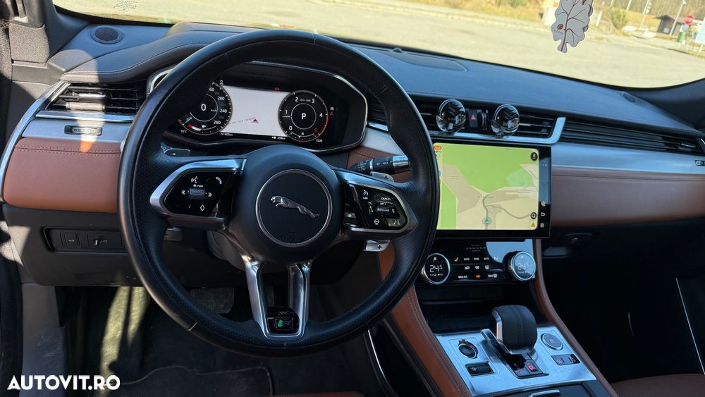 Jaguar F-Pace D200 AWD R-Dynamic Black - 2