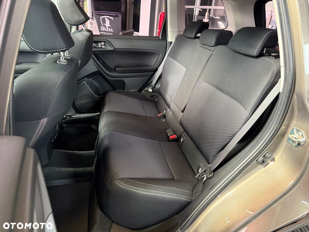 Subaru Forester - 15
