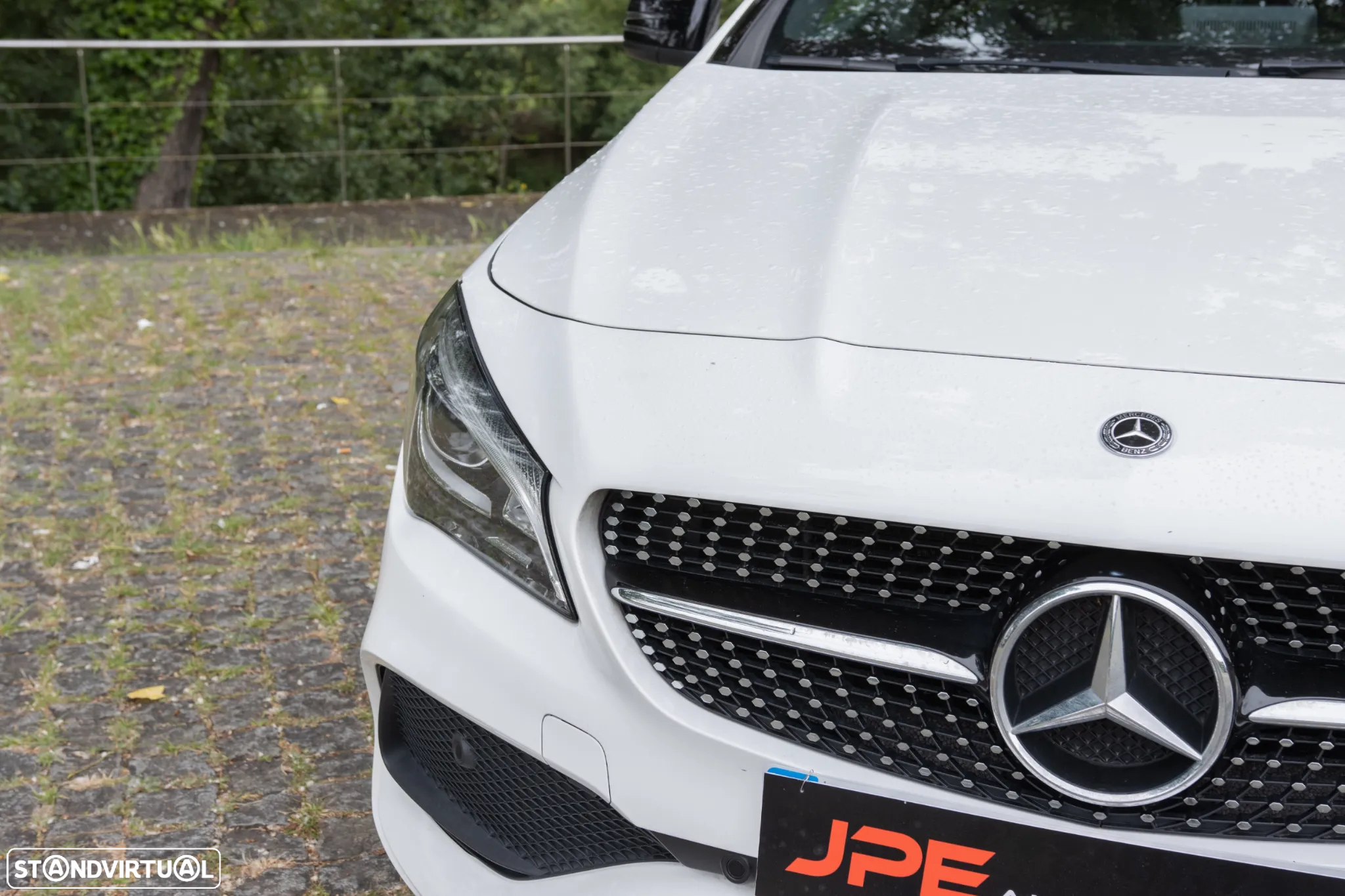 Mercedes-Benz CLA 180 7G-DCT AMG Line - 5