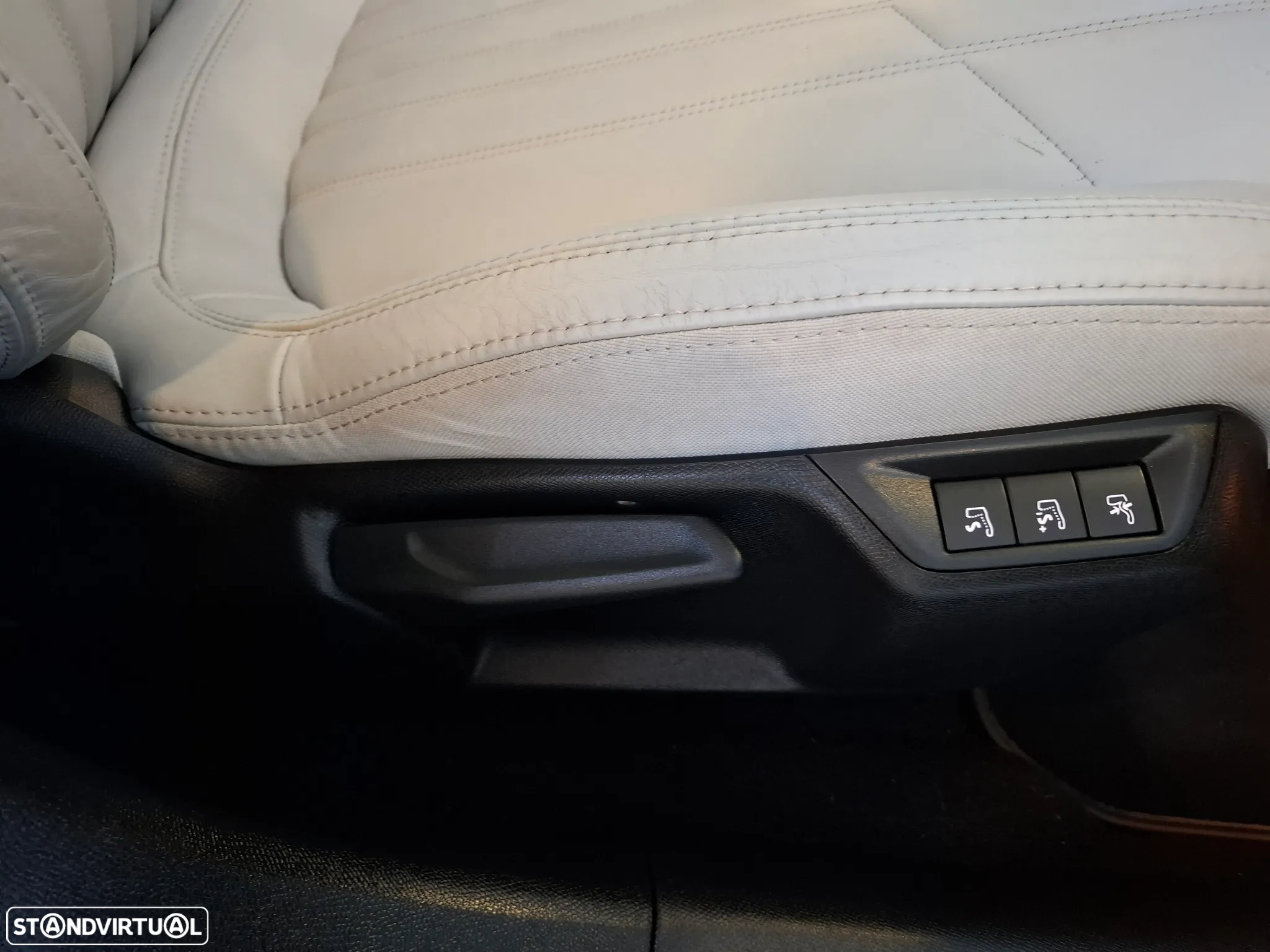 Peugeot 308 1.5 BlueHDi Allure Pack - 17