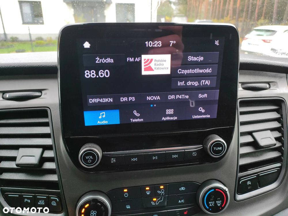 Ford TRANSIT CUSTOM 2020r 2,0 TDCI 130KM AUTOMAT L2H1 LONG DUBEL DRZWI EURO 6 LEDY CENA BRUTTO VAT 23% - 19