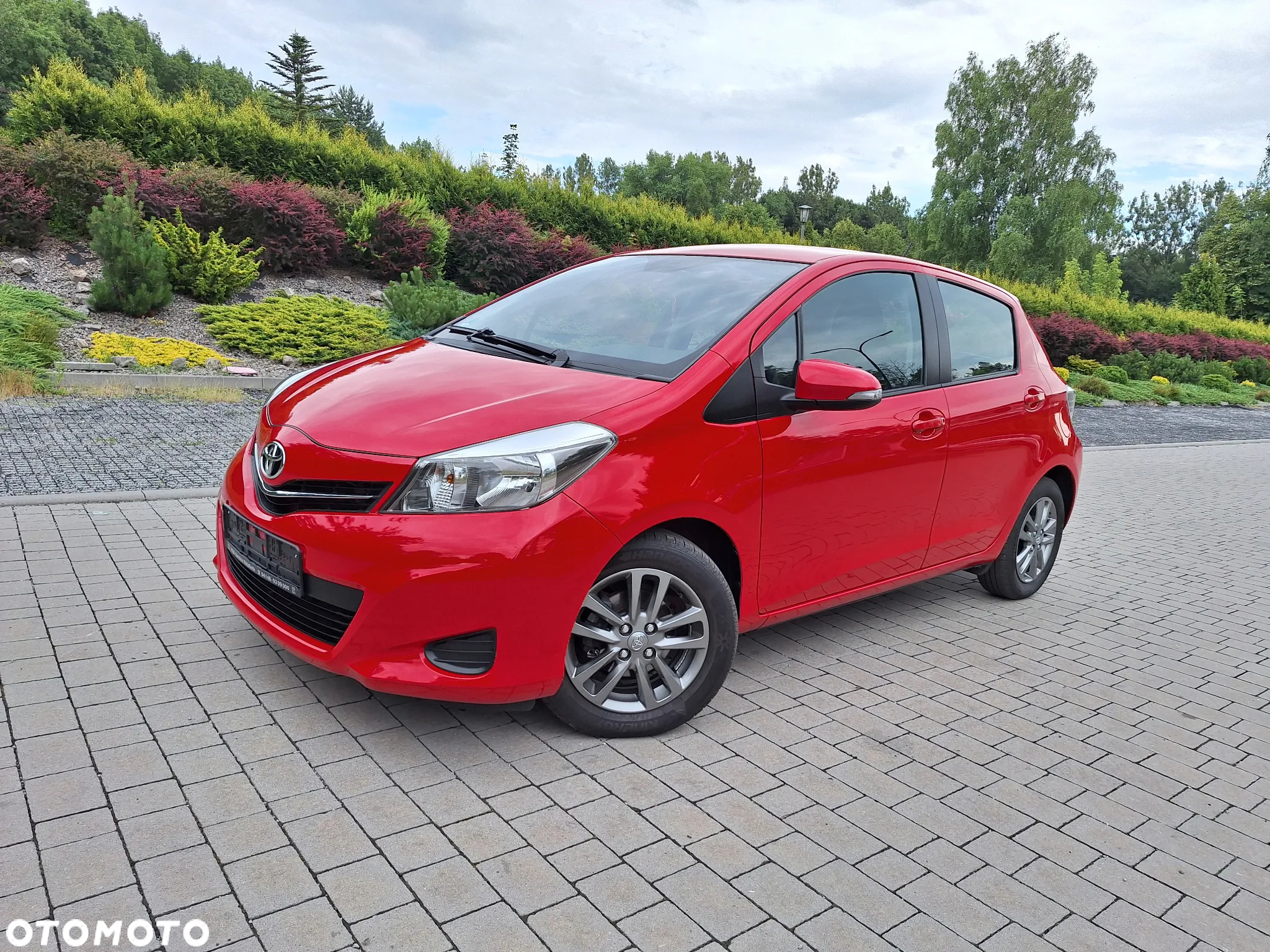 Toyota Yaris 1.0 Luna - 27