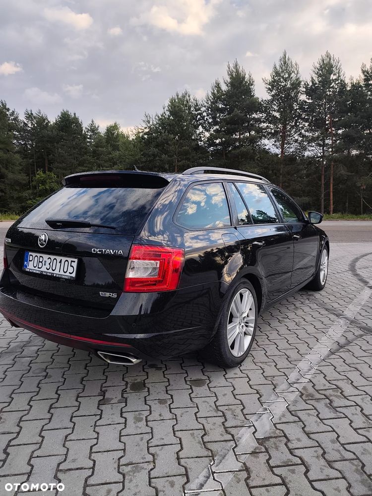 Skoda Octavia 2.0 TDI RS DSG - 5