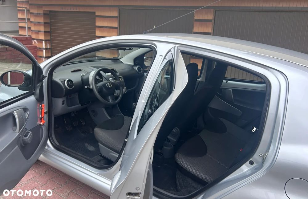 Toyota Aygo - 5