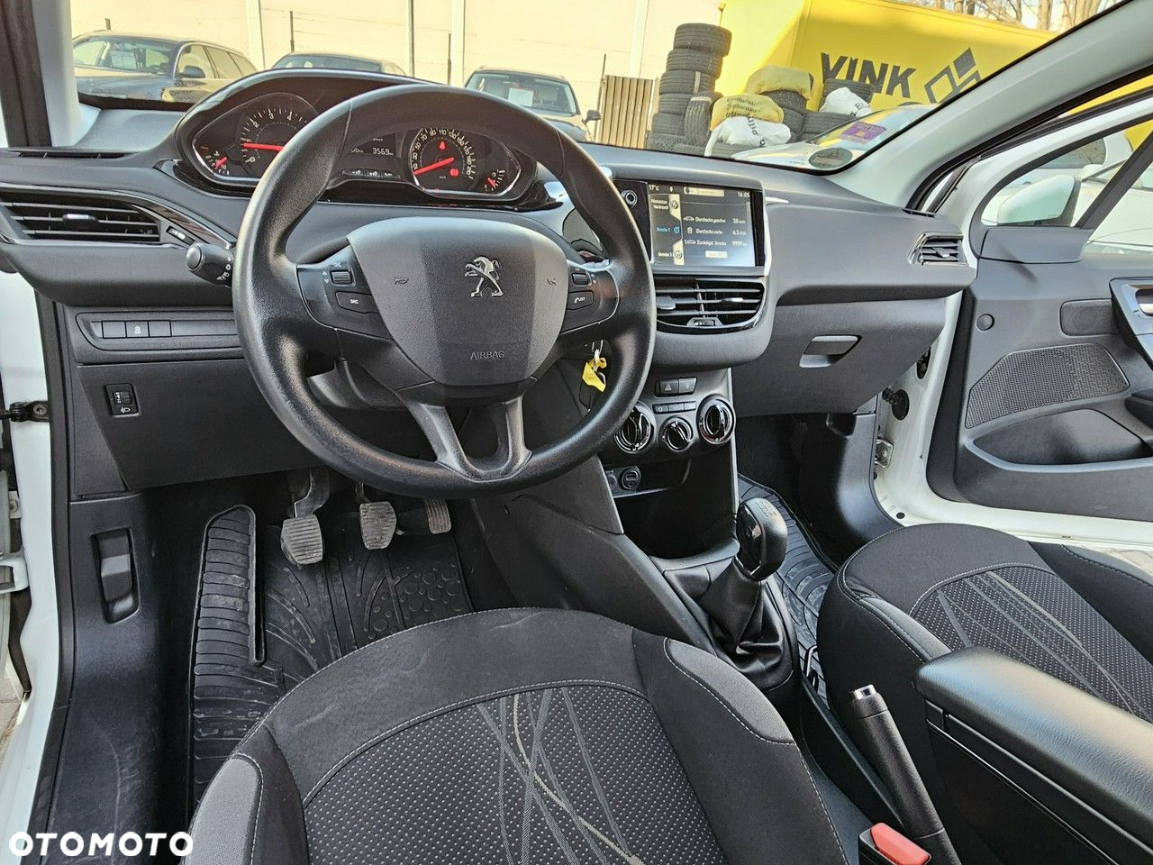 Peugeot 208 68 VTI Active - 21