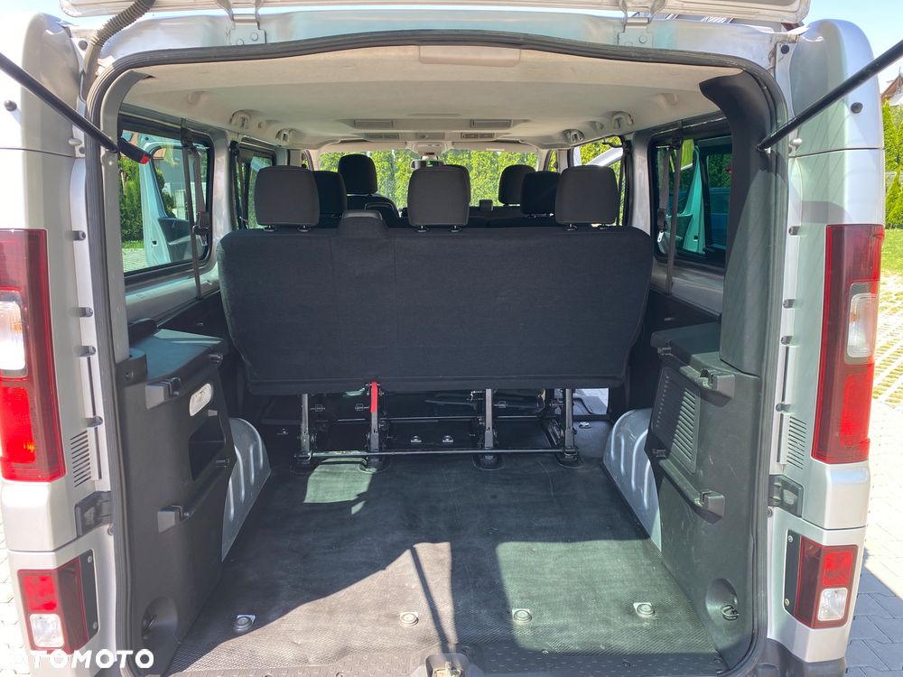Renault Trafic - 14