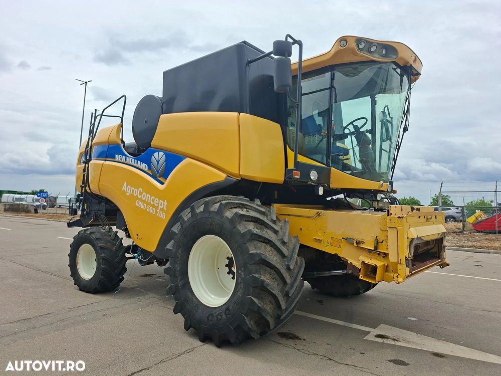 New Holland CX 6.90 ST5 COMBINA AGRICOLA CU HEDER PAIOASE 760CG 6,70M/22FT VF SI CARUCIOR TRANSPORT - 1