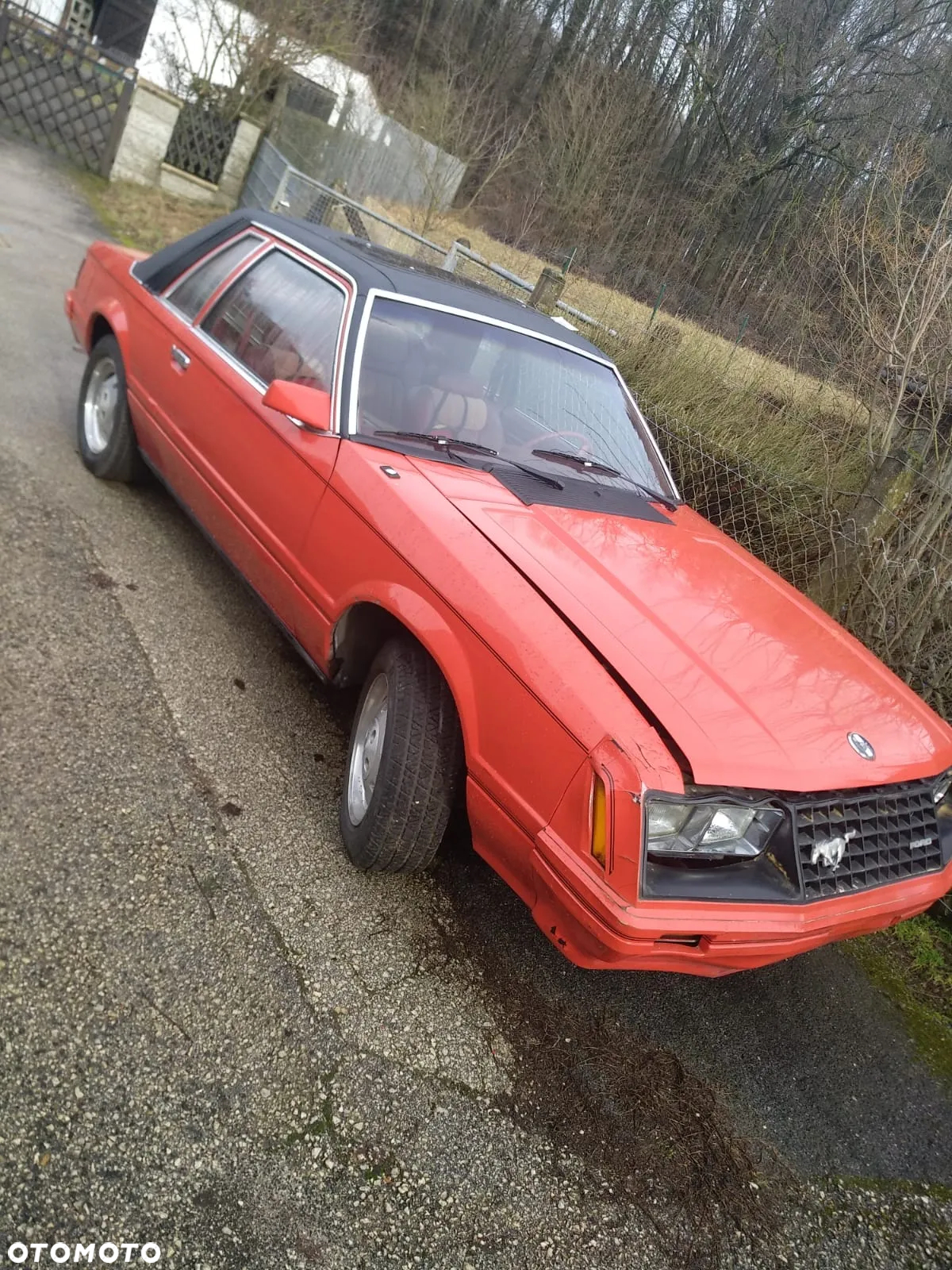 Ford Mustang - 2