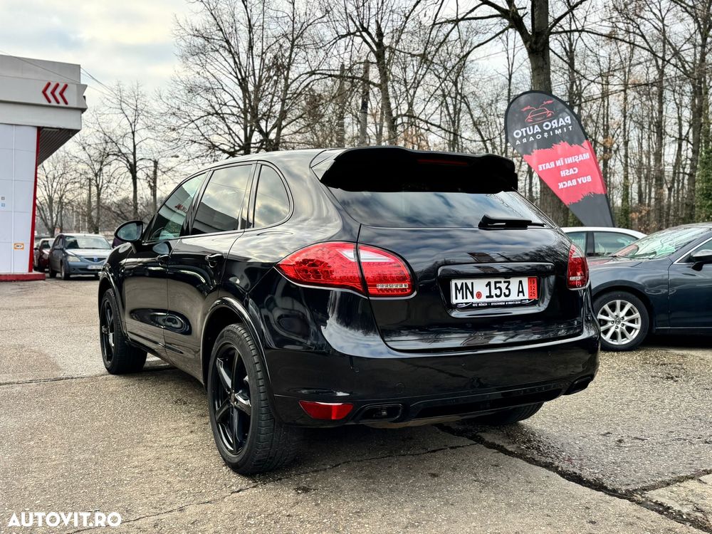 Porsche Cayenne Diesel Platinum Edition - 3