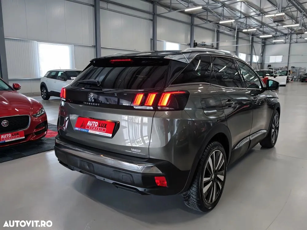 Peugeot 3008 1.2 PureTech S&S EAT8 Allure - 4