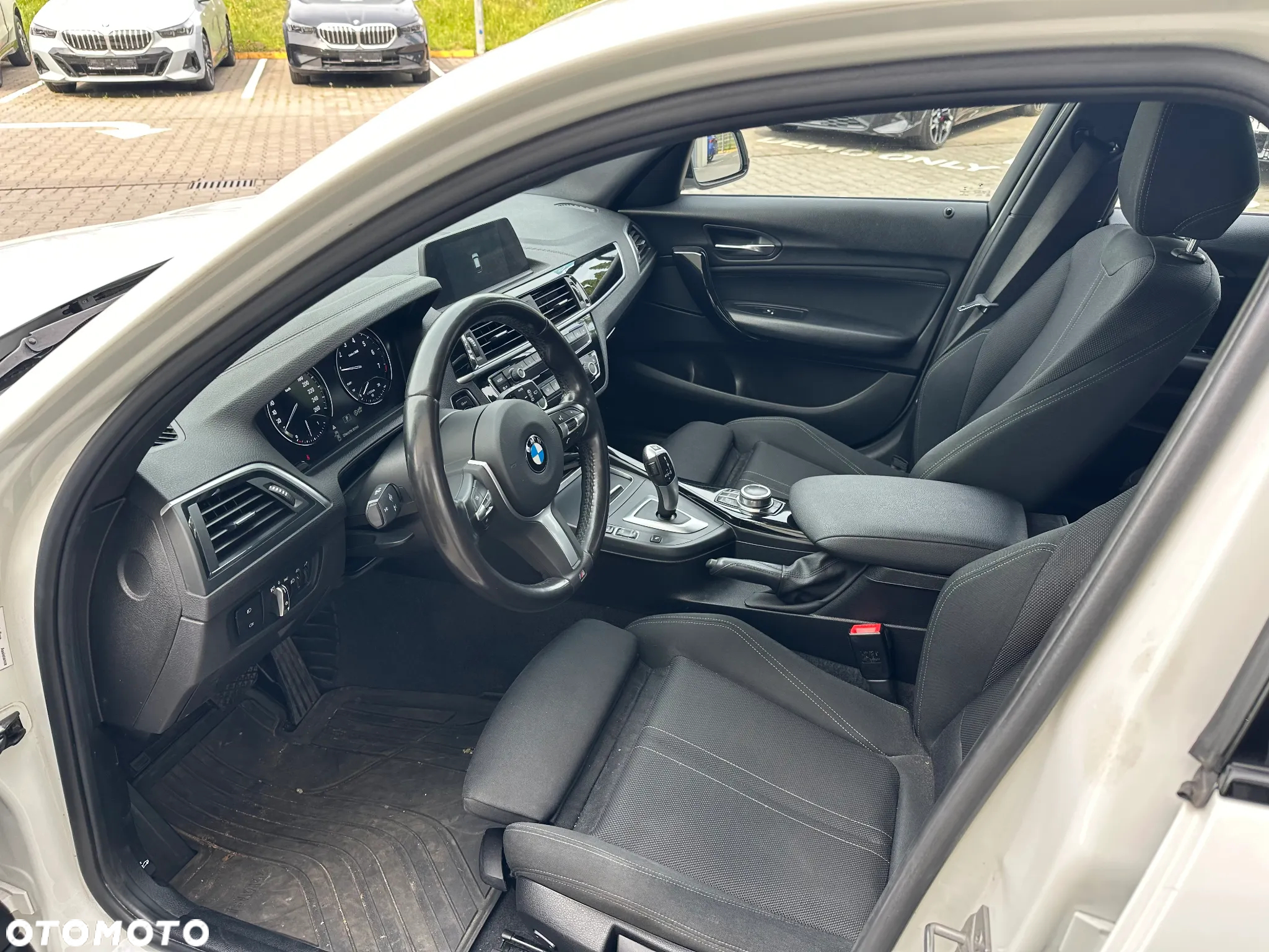 BMW Seria 1 118i Sport Line - 9