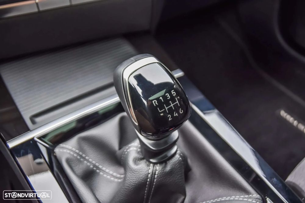 Opel Astra Sports Tourer 1.2 T GS Line - 20