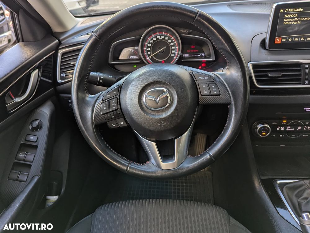 Mazda 3 G120 Attraction - 11