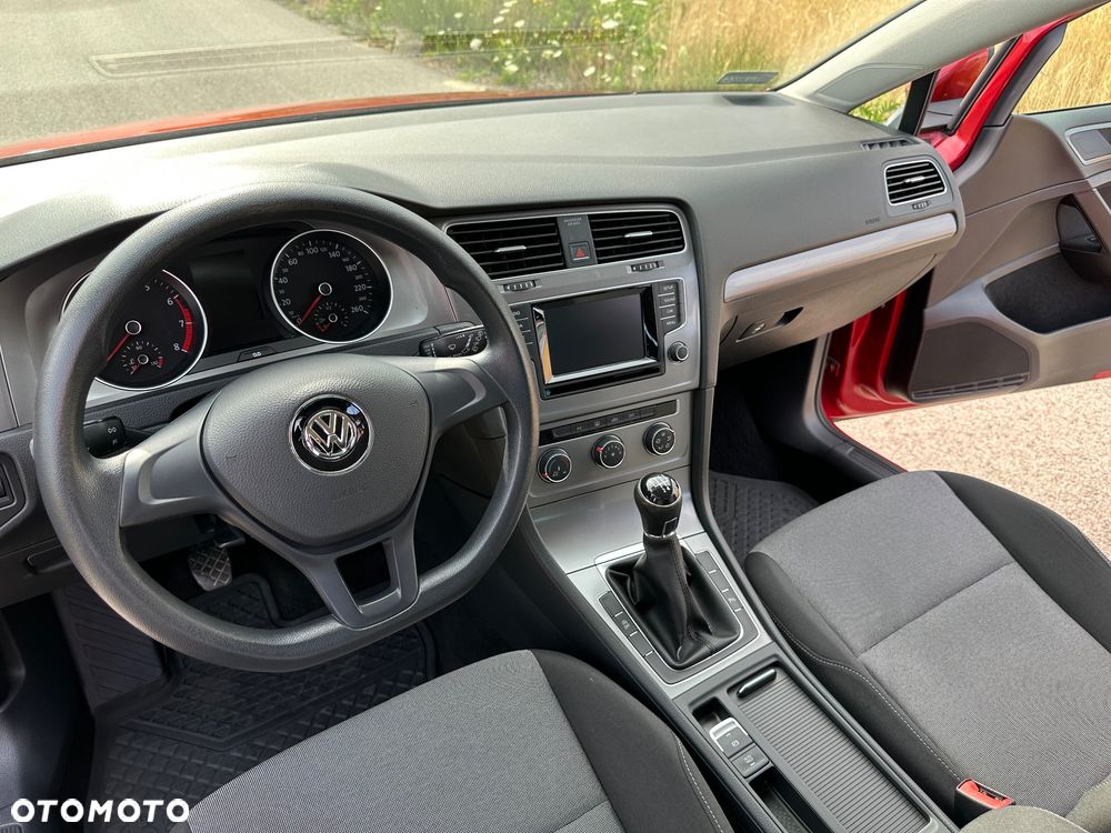Volkswagen Golf 1.2 TSI BMT Trendline EU6 - 17