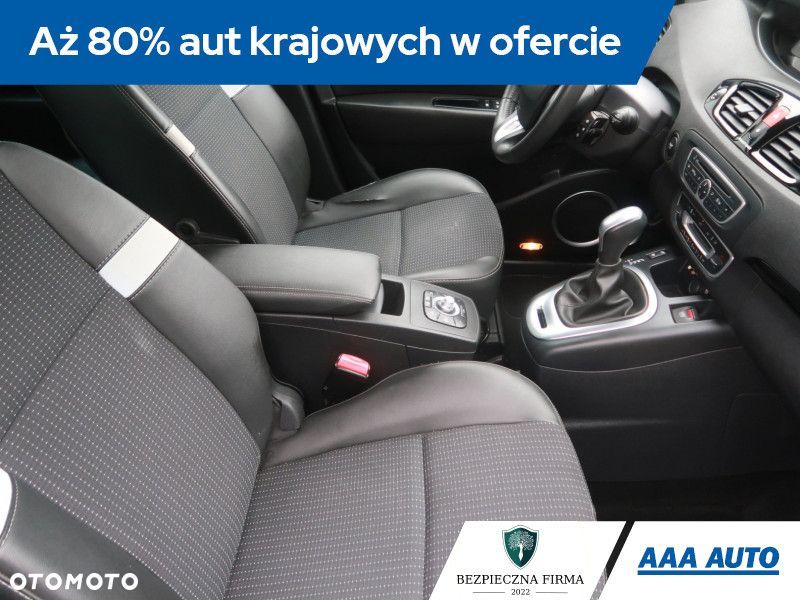 Renault Grand Scenic - 11
