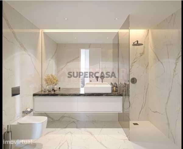 Apartamento T3 à venda em Santo António dos Olivais - Grande imagem: 2/12