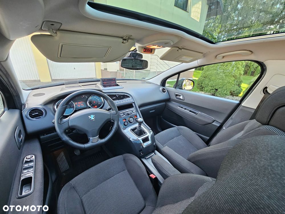 Peugeot 5008 1.6 THP Business Line 7os - 9