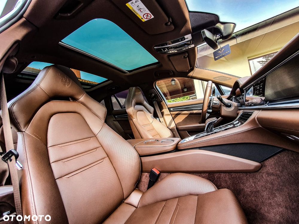 Porsche Panamera - 29