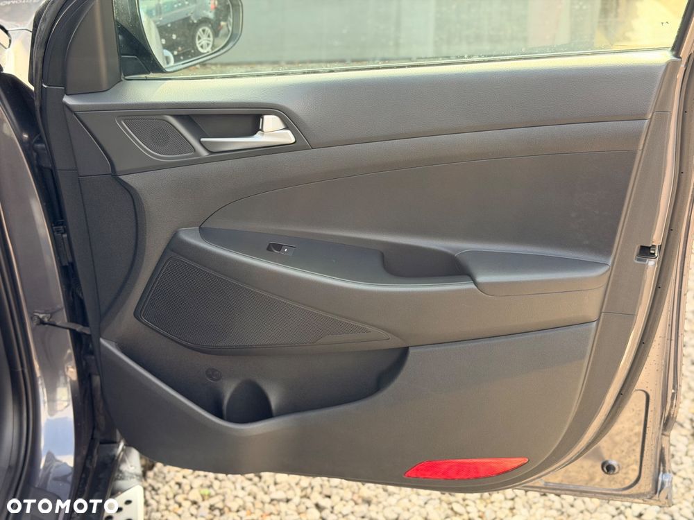 Hyundai Tucson - 32