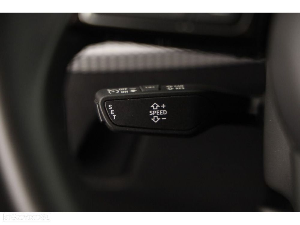 Audi Q2 30 TFSI - 33