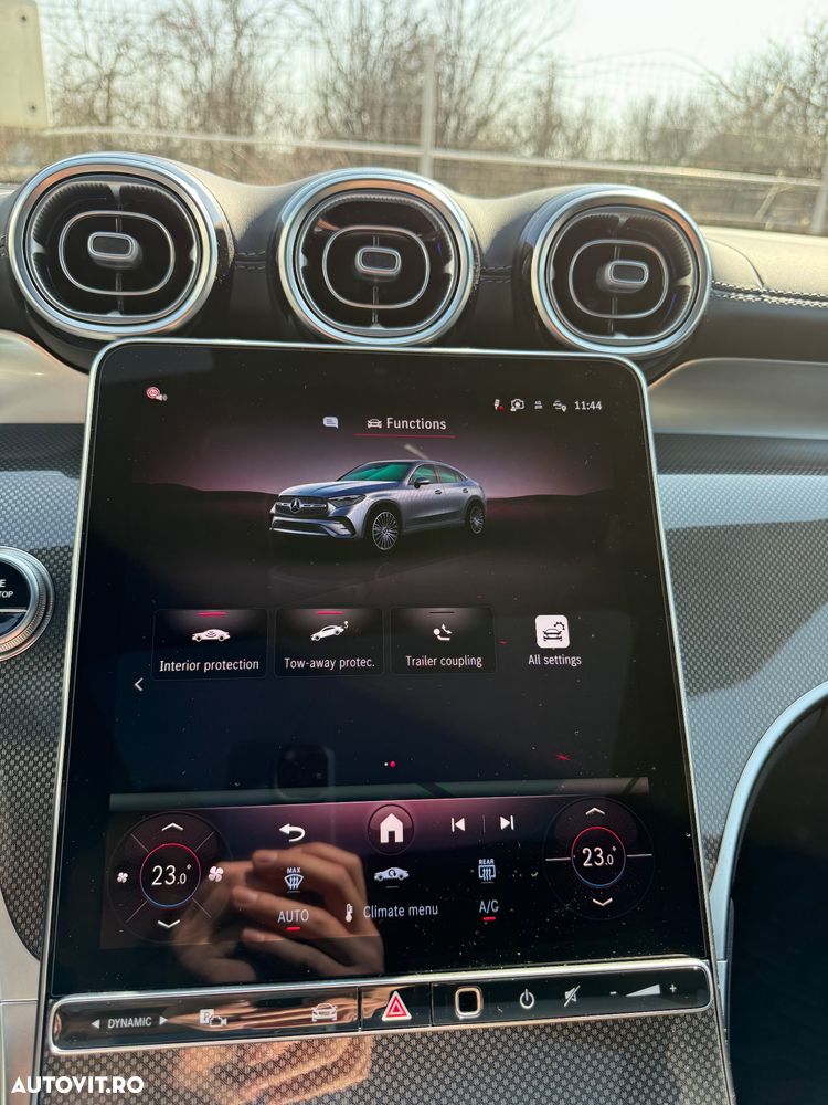 Mercedes-Benz GLC - 19