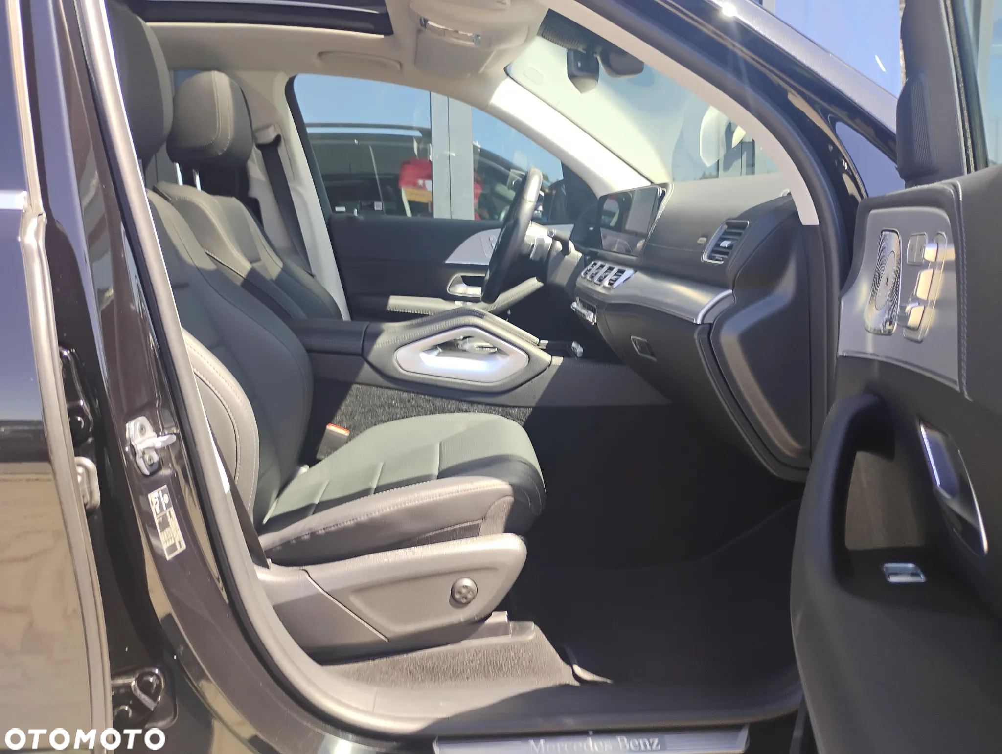 Mercedes-Benz GLE 300 d mHEV 4-Matic - 24